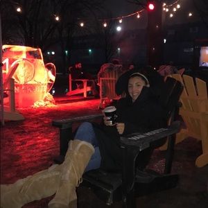 Meet your Posher, Valeria